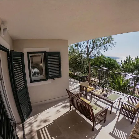 アパート Branka